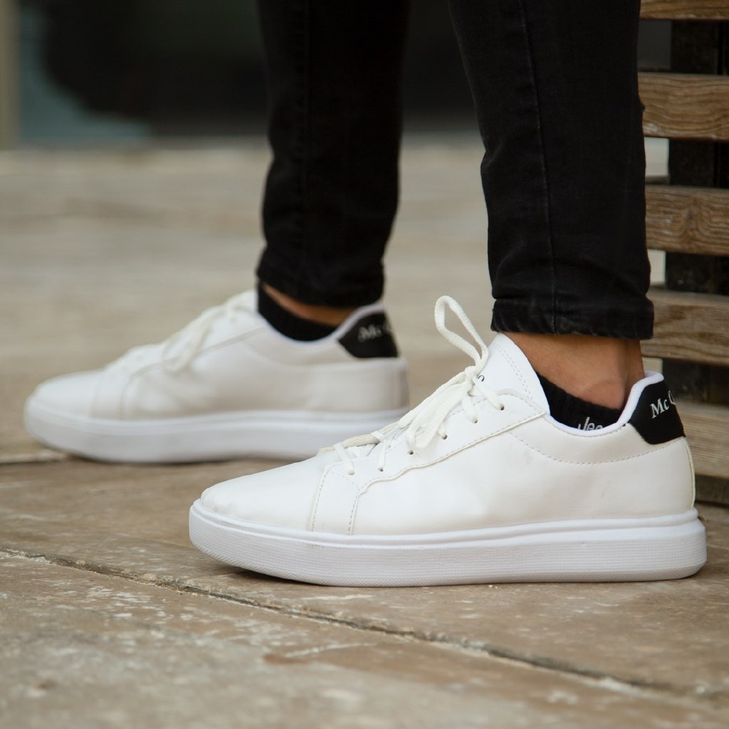 کفش مردانه مدل oskar (سفید مشکی)

