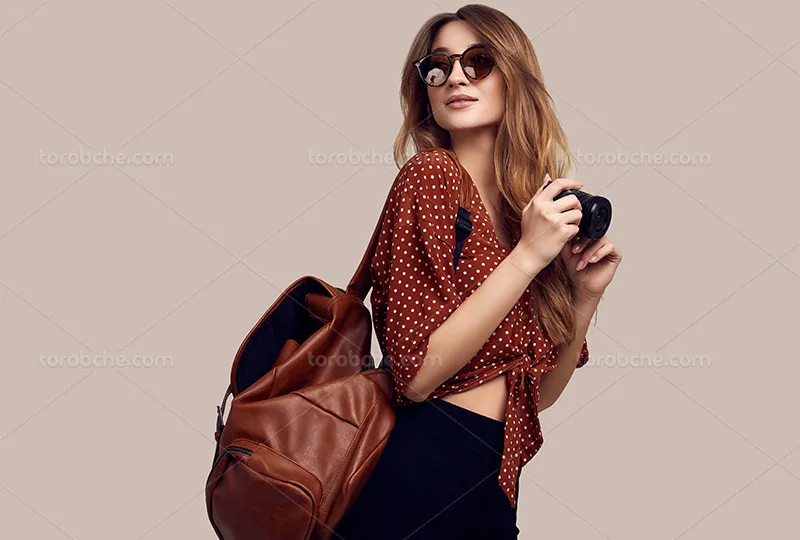 عکس زن عکاس | گرافیک با طعم تربچه