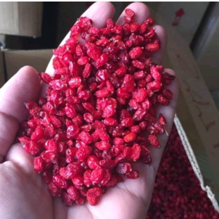 زرشک پفکی 250گرمی درجه یک قائنات