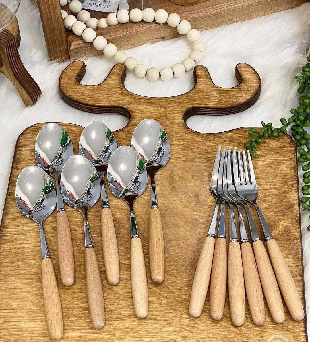 قاشق چنگال دسته چوبی