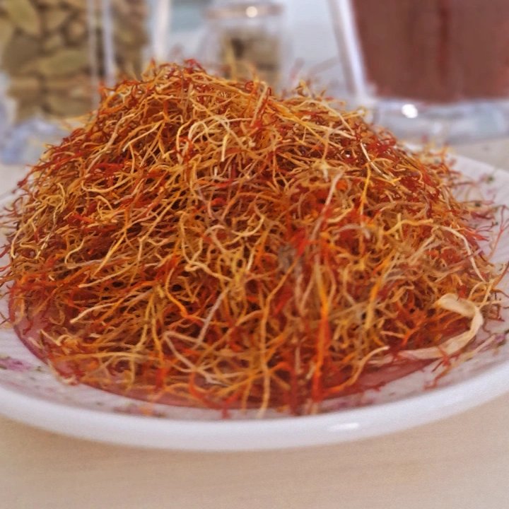 ریشه زعفران