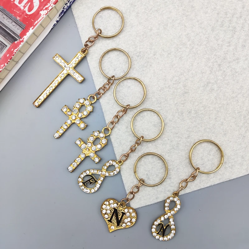 جاکلیدی نگین دار فلزی طلایی