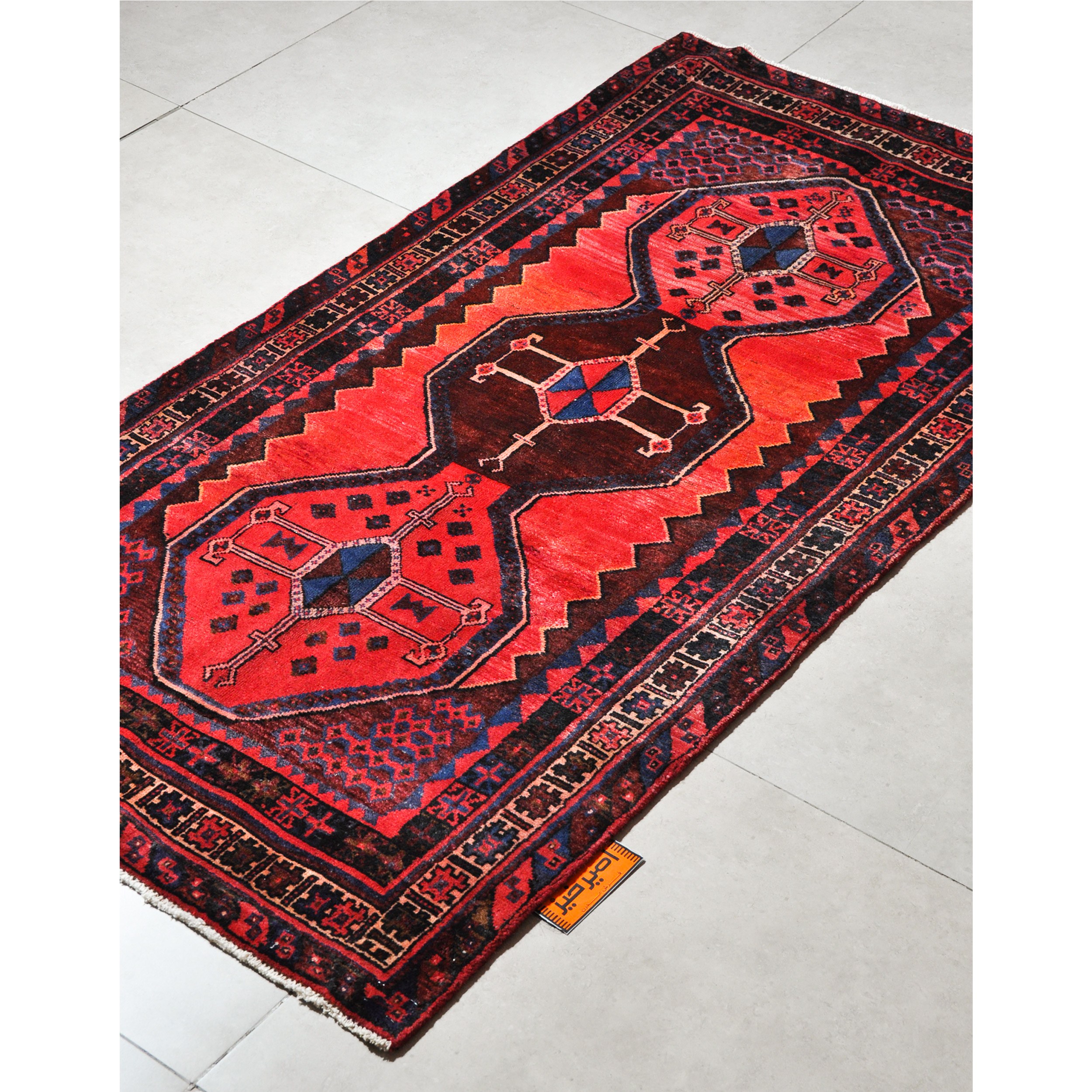 فرش دستبافت سه متری امیرخیز مدل ایلیاتی کد 110094