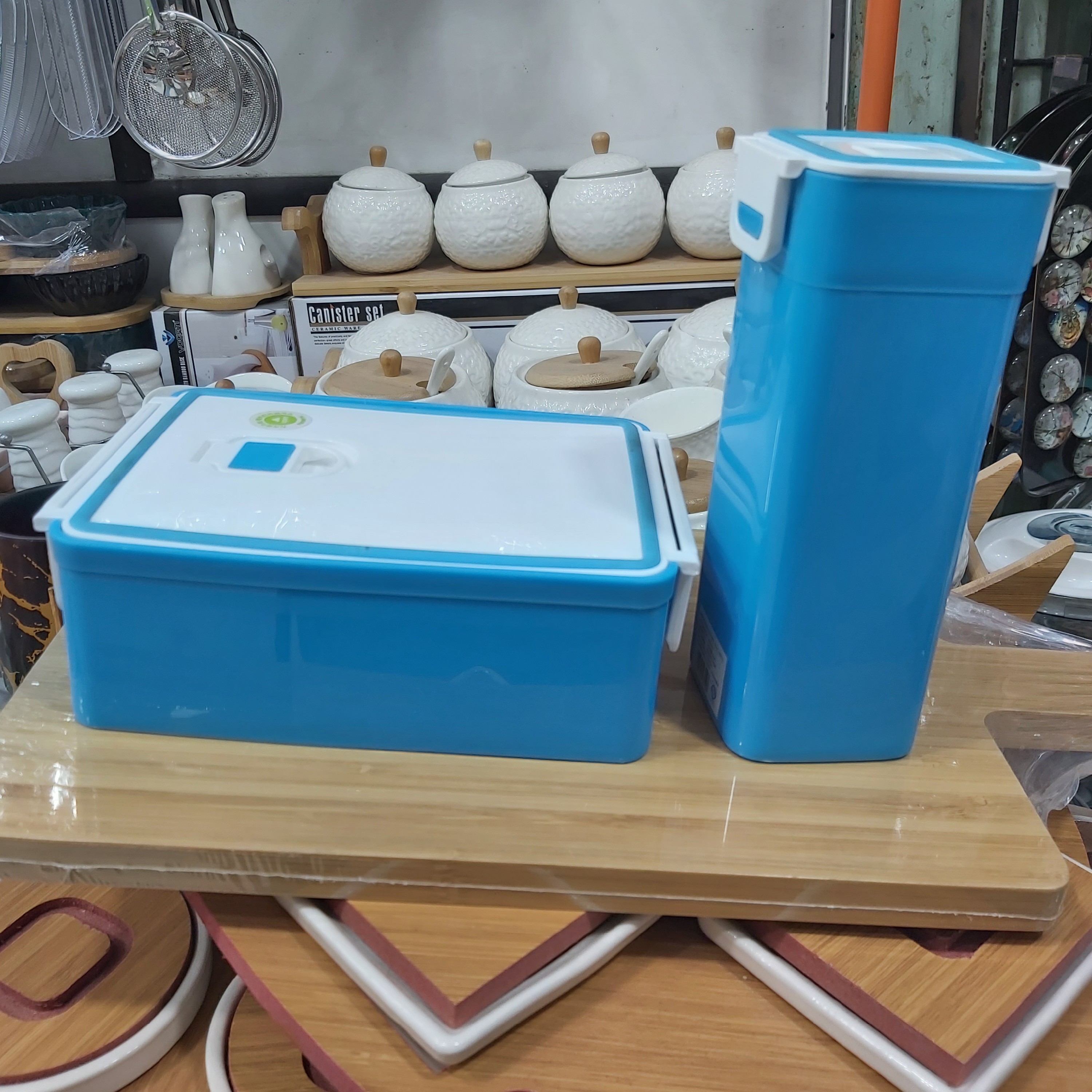 ظرف غذا به همراه لیوان( ظرف غذا کودک )