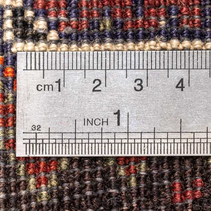 فرش دستبافت دو و نیم متری مدل نقشه بلوچ  کد 33.1835