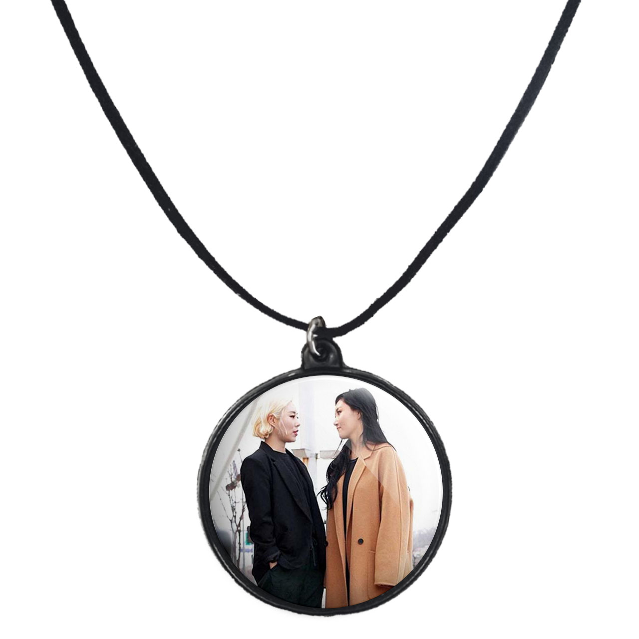 گردنبند پرمانه طرح mamamoo کد pmb.13377 مدل دو طرفه