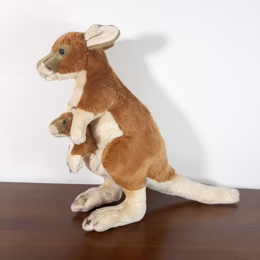عروسک طبیعی  کانگورو آلمانی 