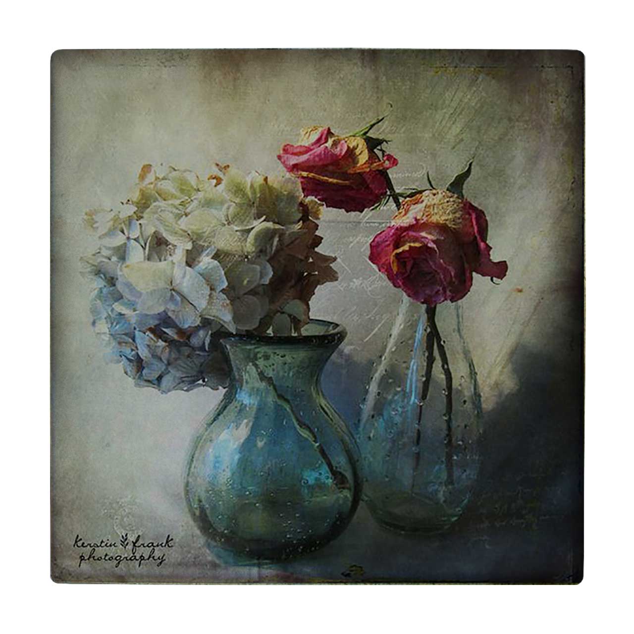 کاشی کارنیلا طرح گل ها در گلدان شیشه ای مدل لوحی کد klh684