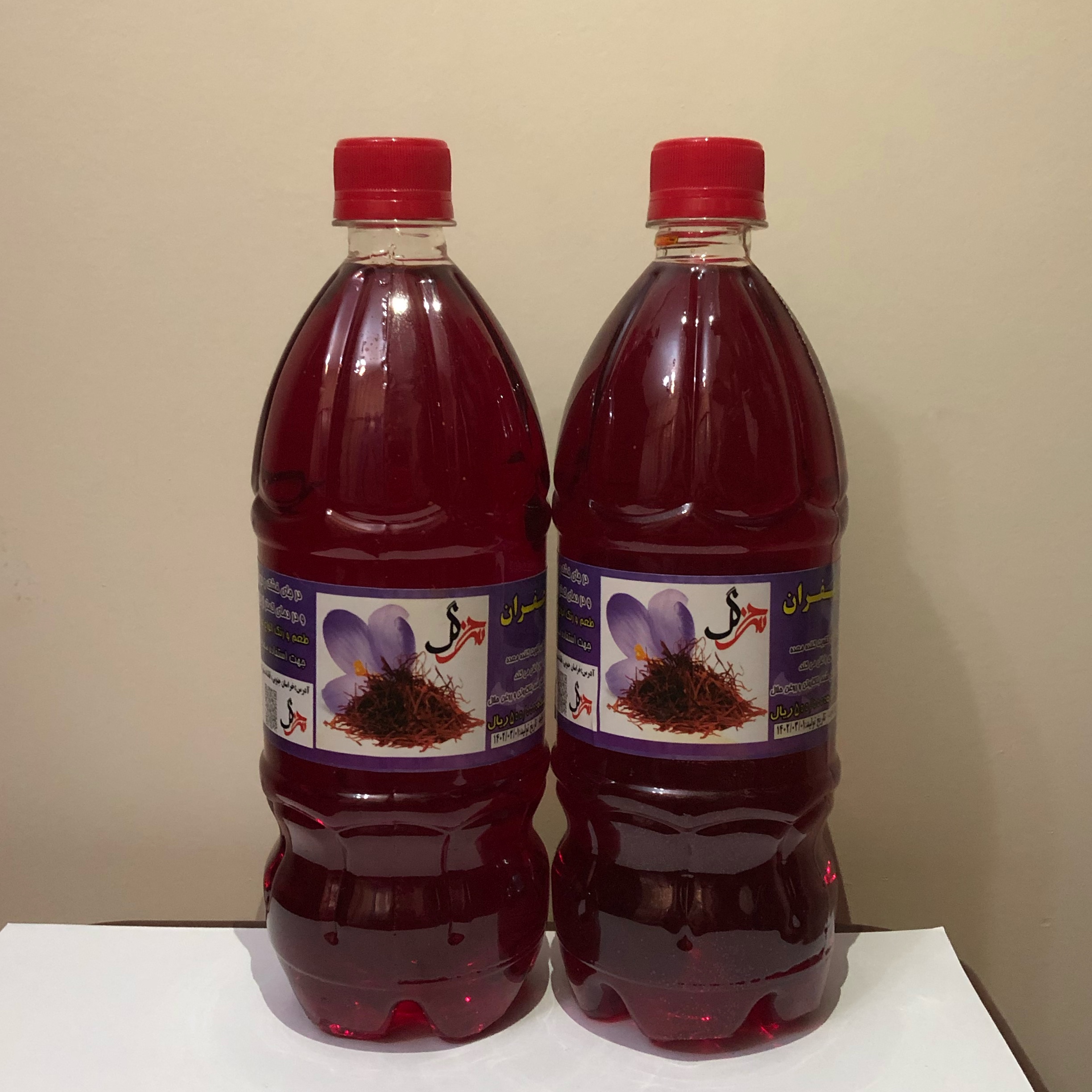  2 بطری عصاره زعفران خالص هر بطری(1 لیتر) غلیظ(پس کرایه)