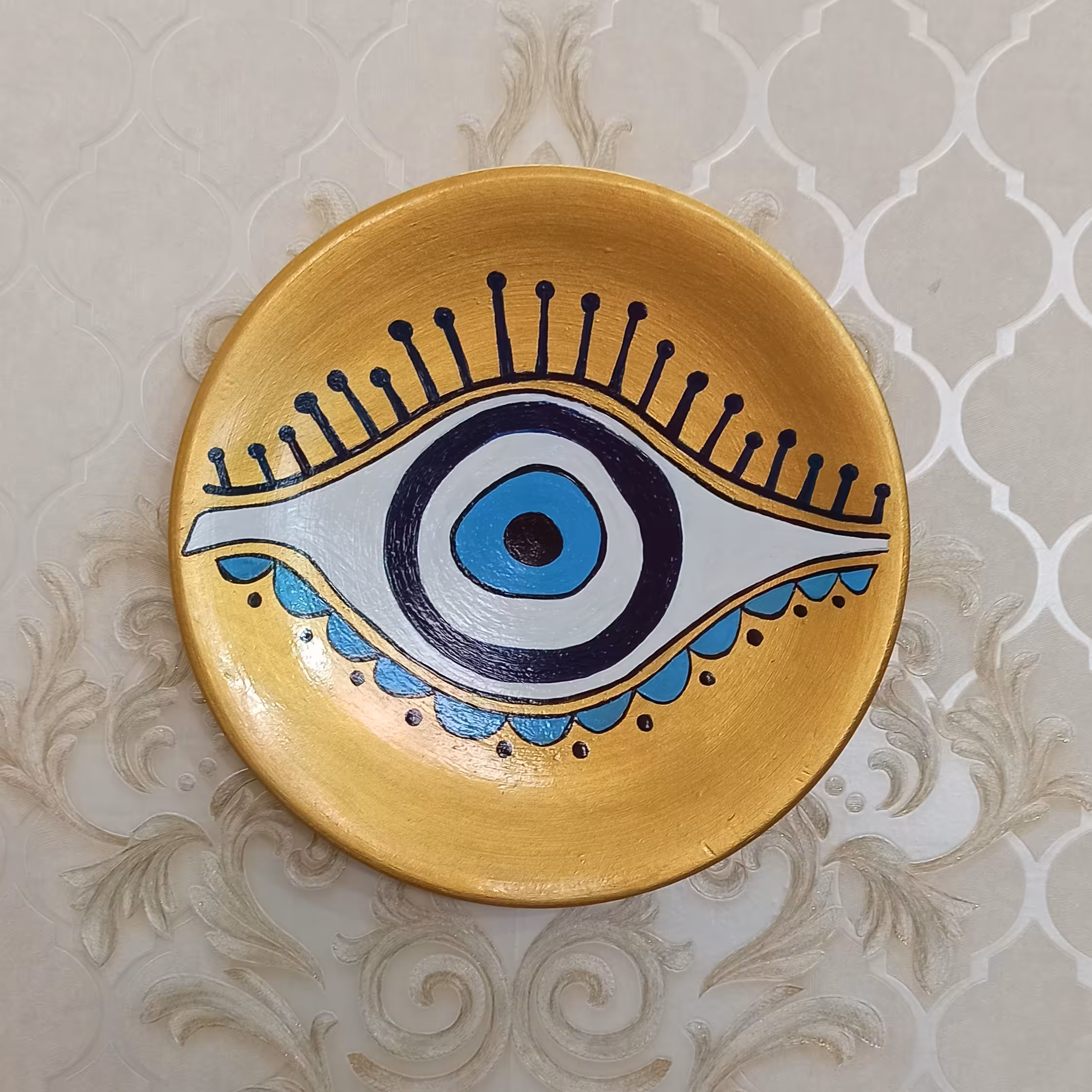 بشقاب دیوارکوب سفالی (پس کرایه)