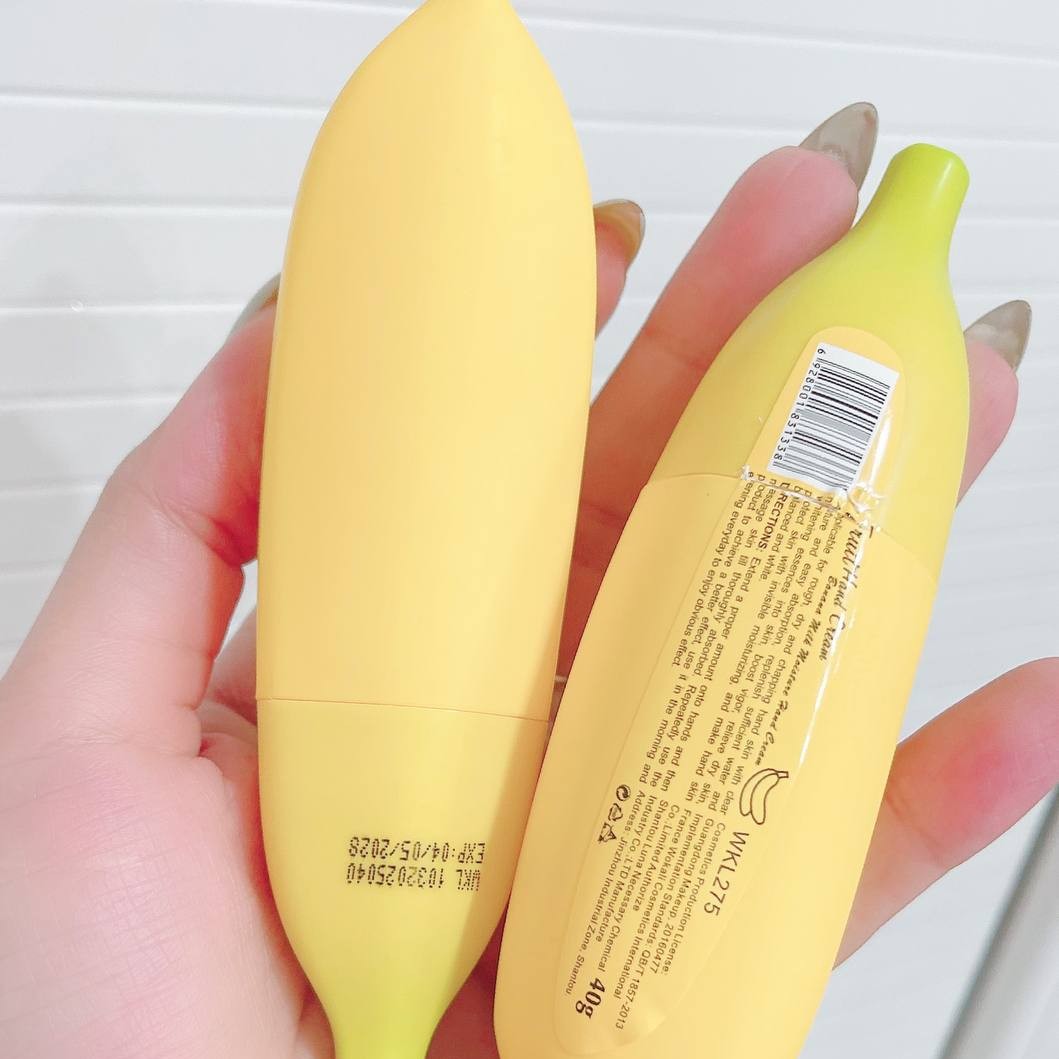 کرم مرطوب کننده دست طرح موز وکالی