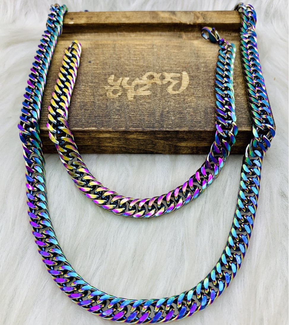 ست گردنبند و دستبند استیل کارتیر هلوگرامی1