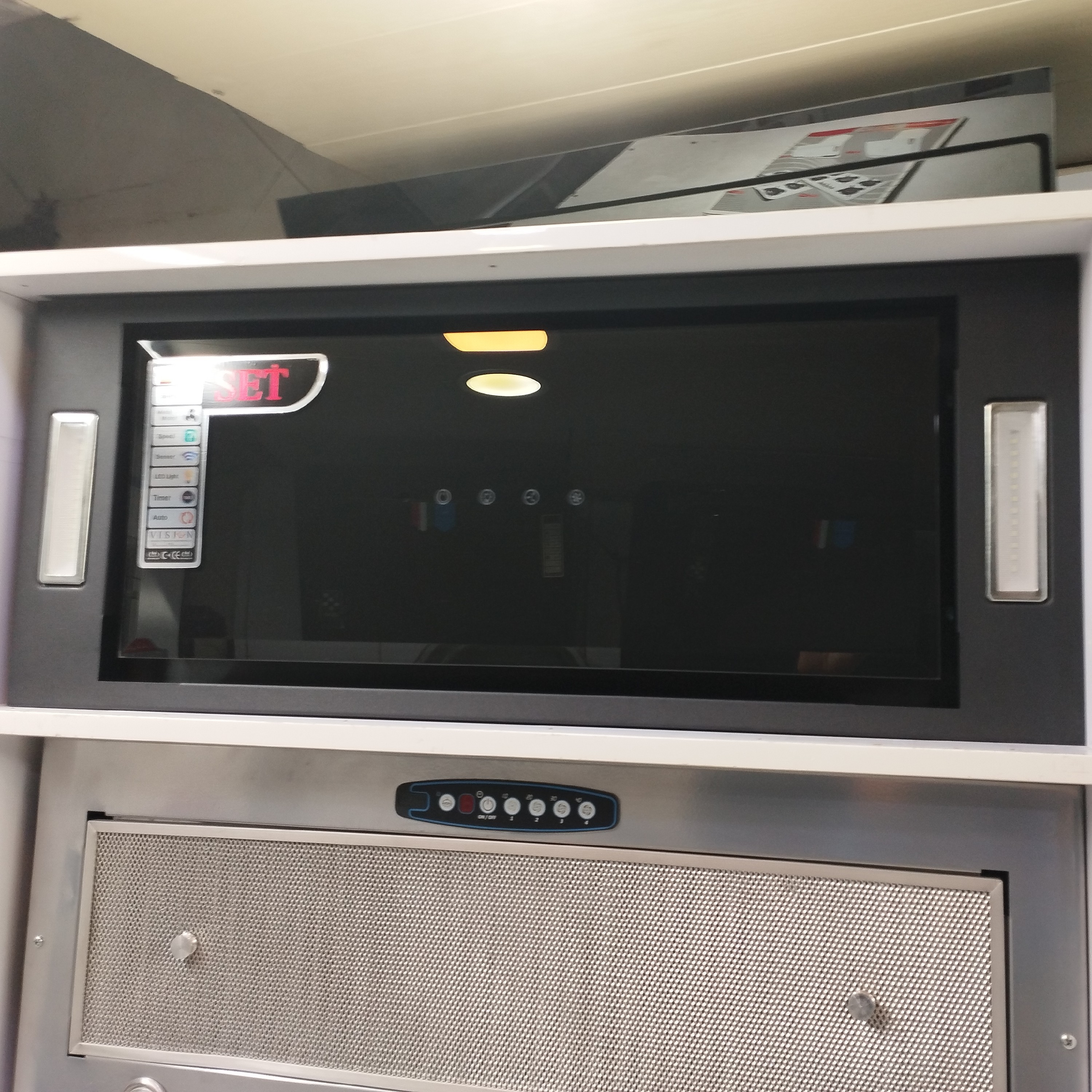 هود آشپزخانه (هزینه ارسال پس کرایه میشود)