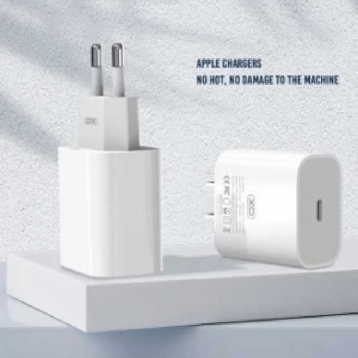 آداپتور ایکس او مدل fast sharger  XO-L80(US)