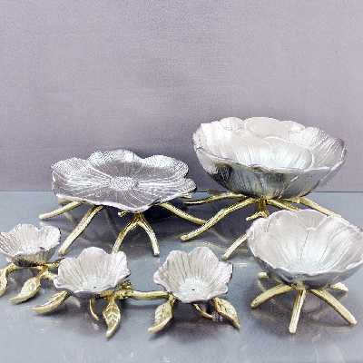 سرویس پذیرایی 4 پارچه طرح لوتوس کد 209