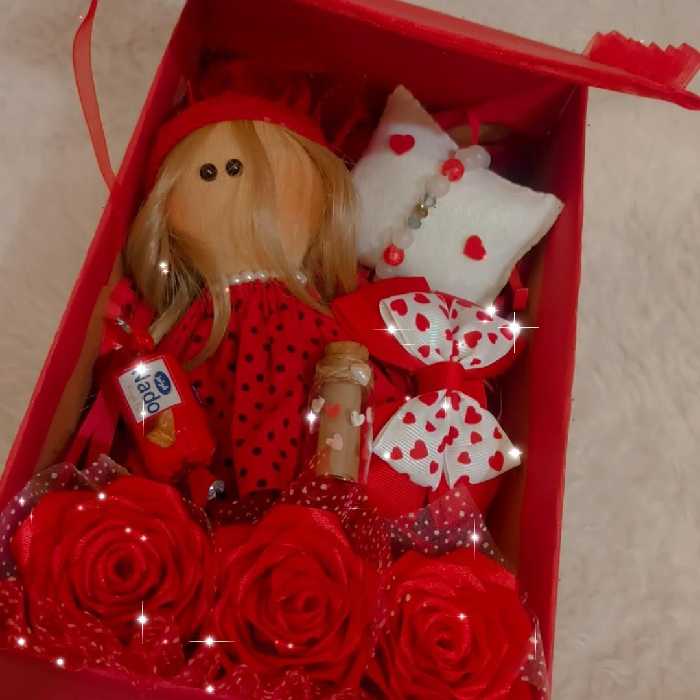 باکس ولنتاین و تولد دخترانه و پسرانه به سلیقه شما در ابعاد و رنگ های مختلف