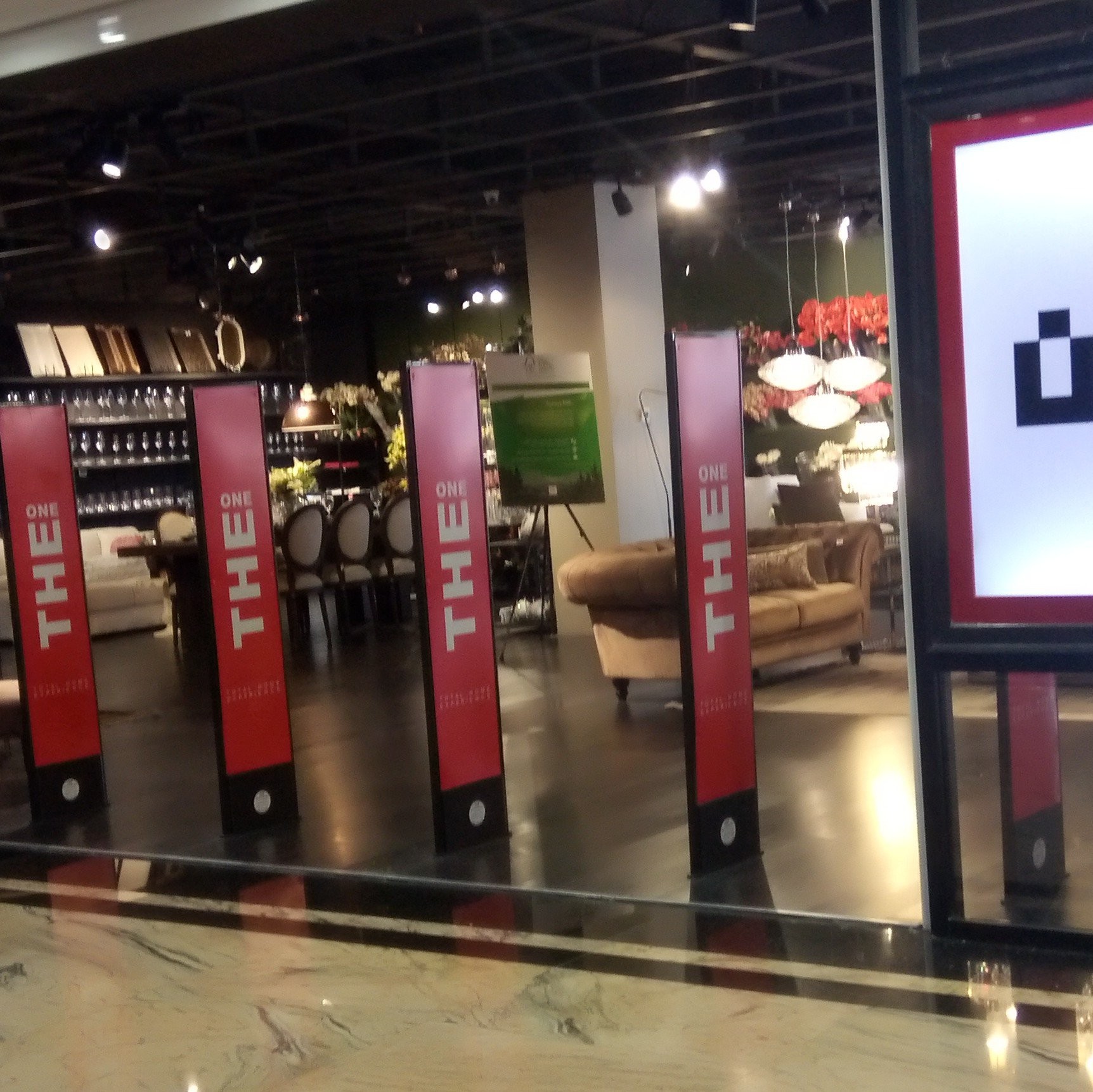 گیت دزدگیر ضدسرقت RF مخصوص اماکن فروشگاهی  لباس ،پوشاک،پلاسکو،لوازم آرایش بهداشتی ،داروخانه ،کیف و کفش