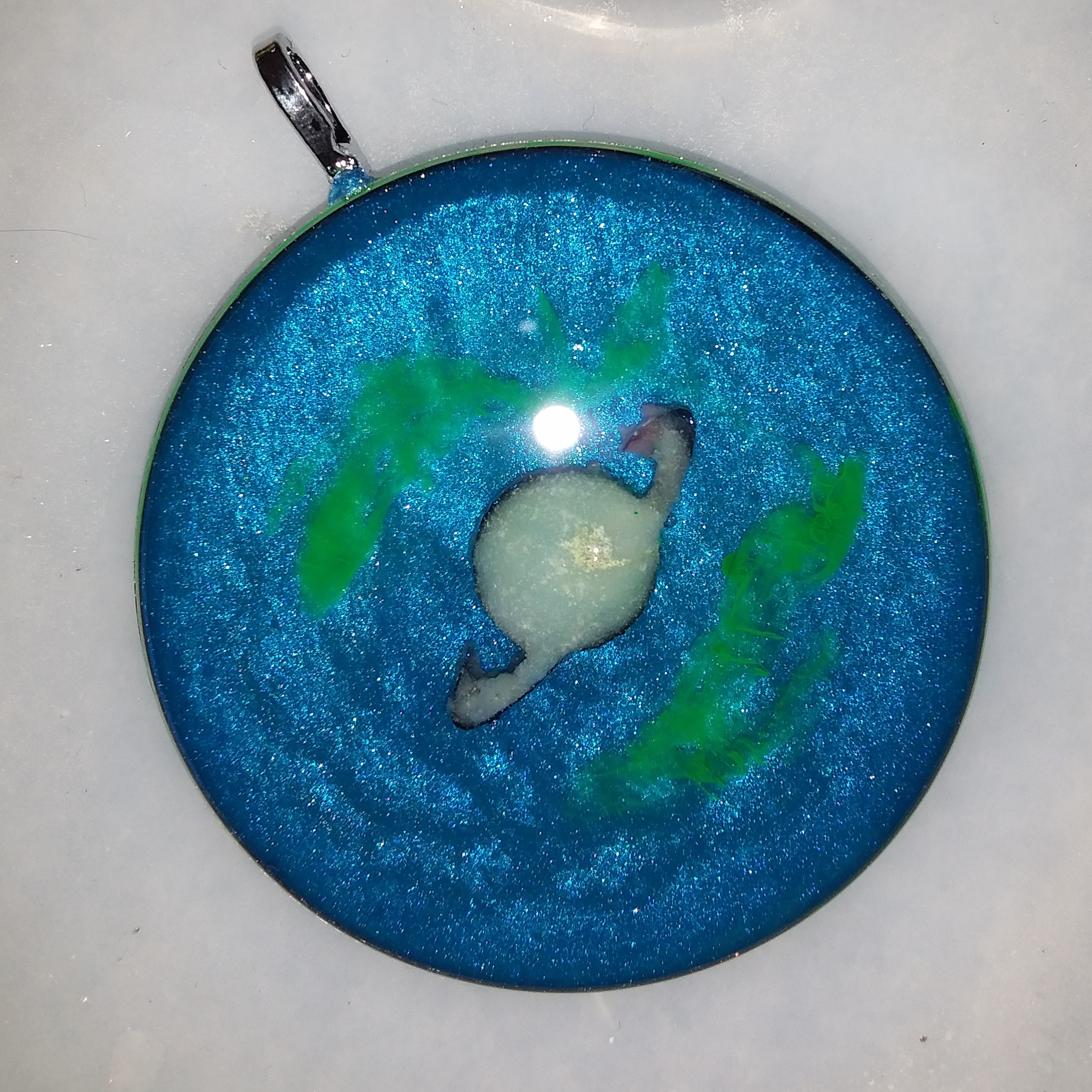 آویز طرح زحل شبتاب (آبی)