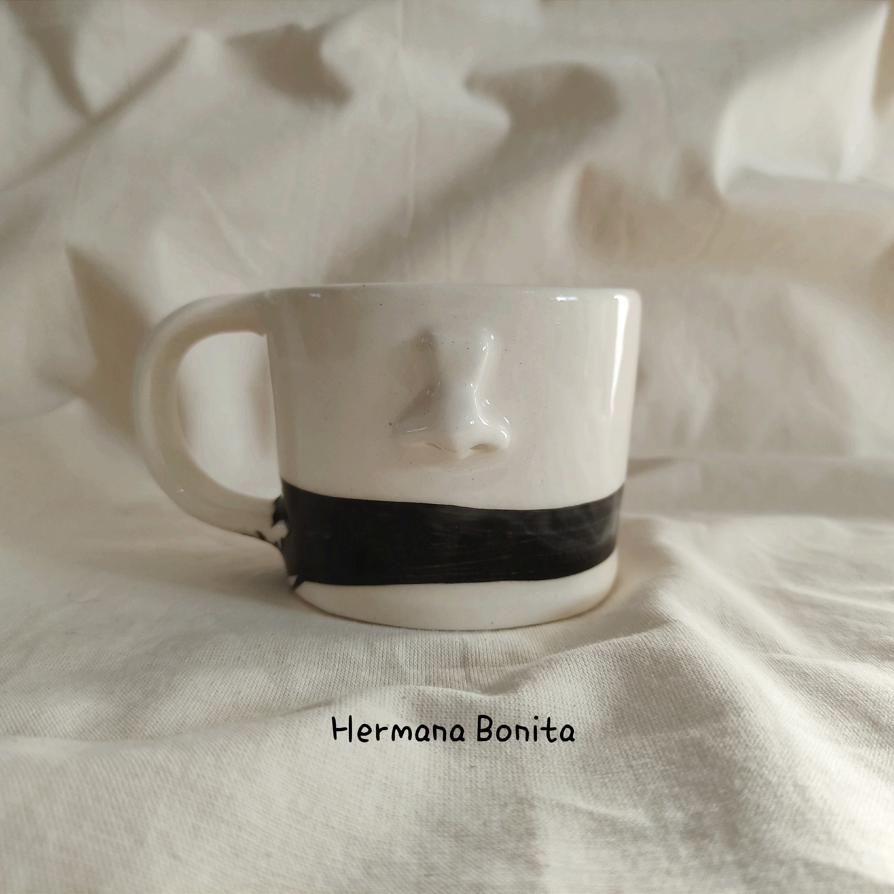 ماگ سرامیکی طرح بینی