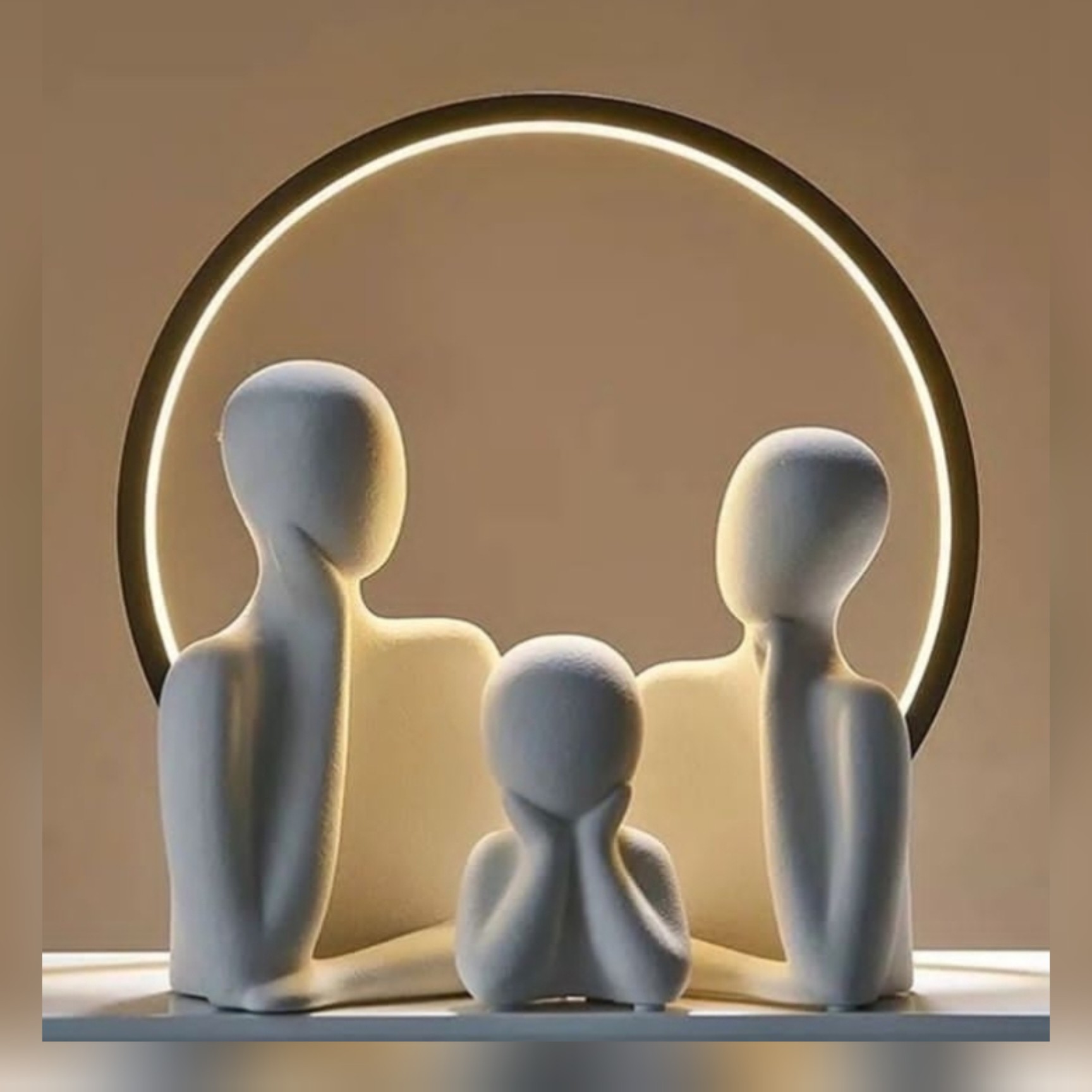 مجسمه خانواده (اکسسوری)