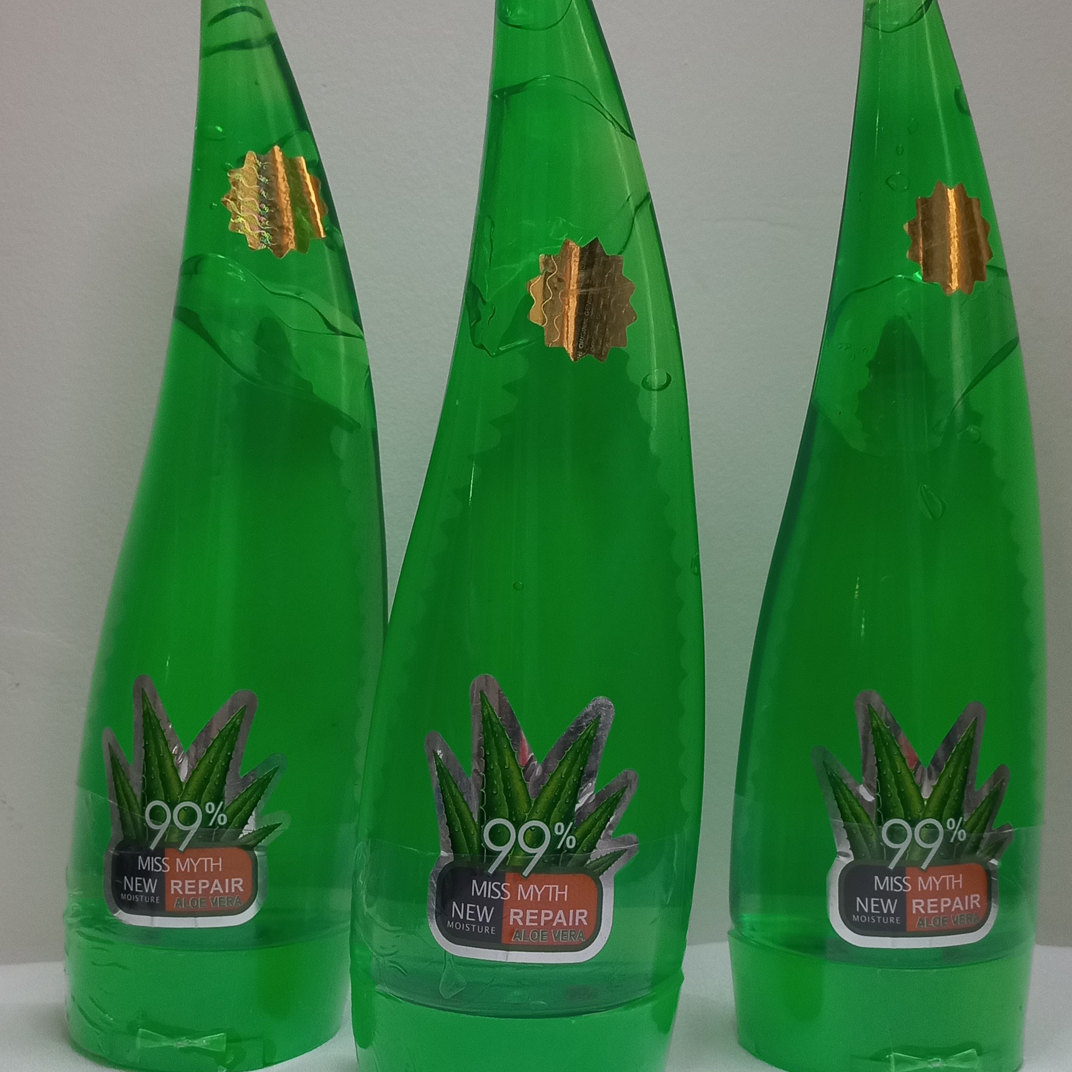 آبرسان شاخکی آلوورا 99 درصد بزرگ