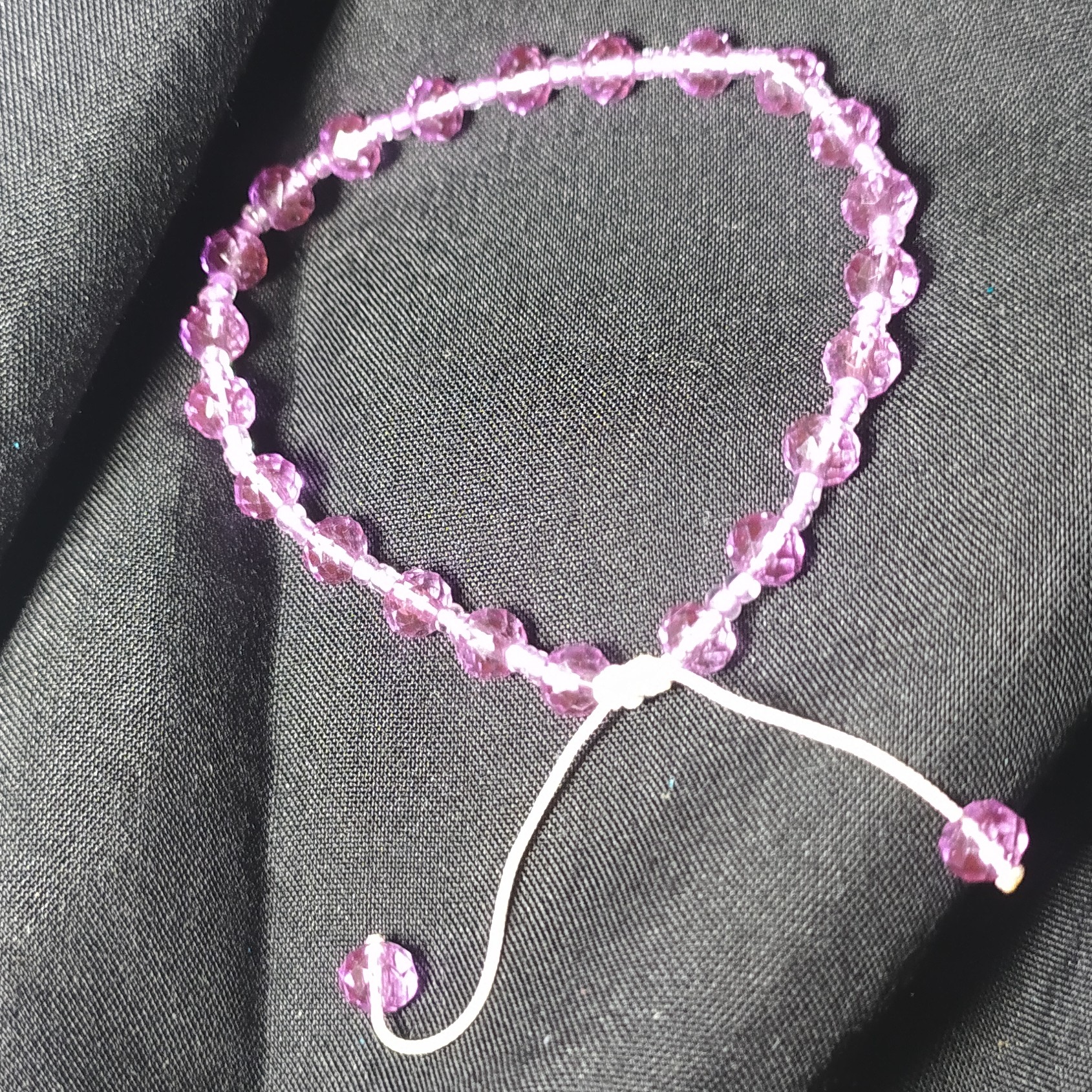 دست بند صورتی 