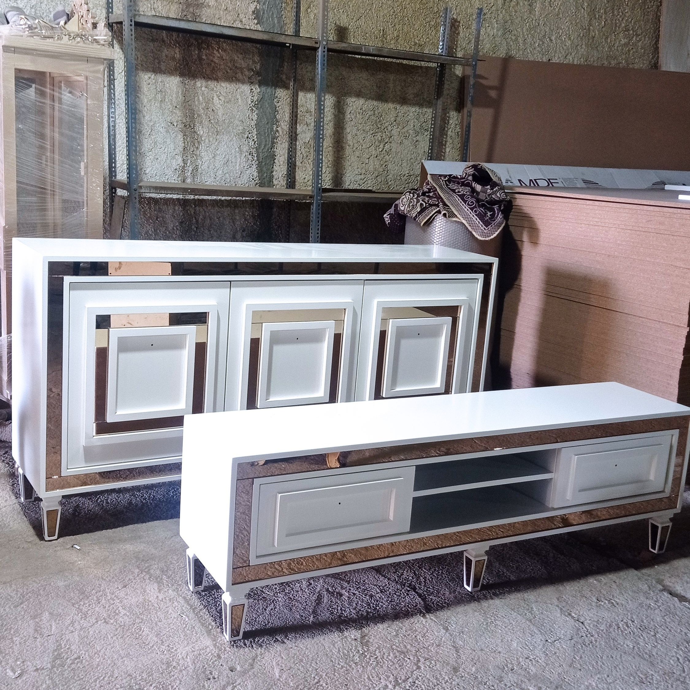 میز تلوزیون