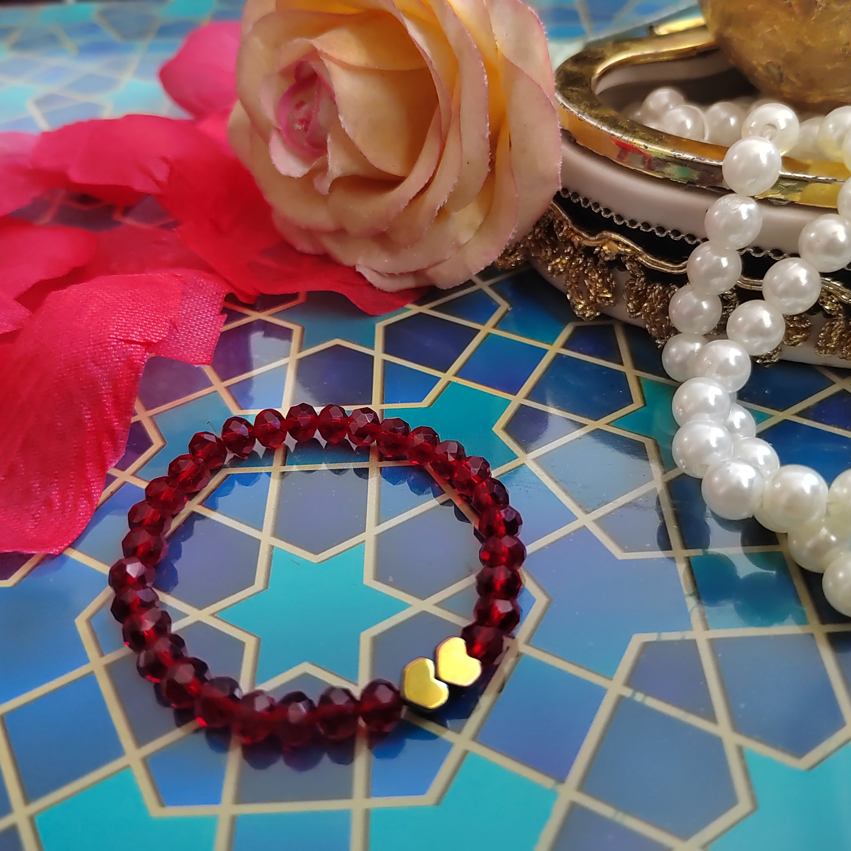 دستبند مهره ای 