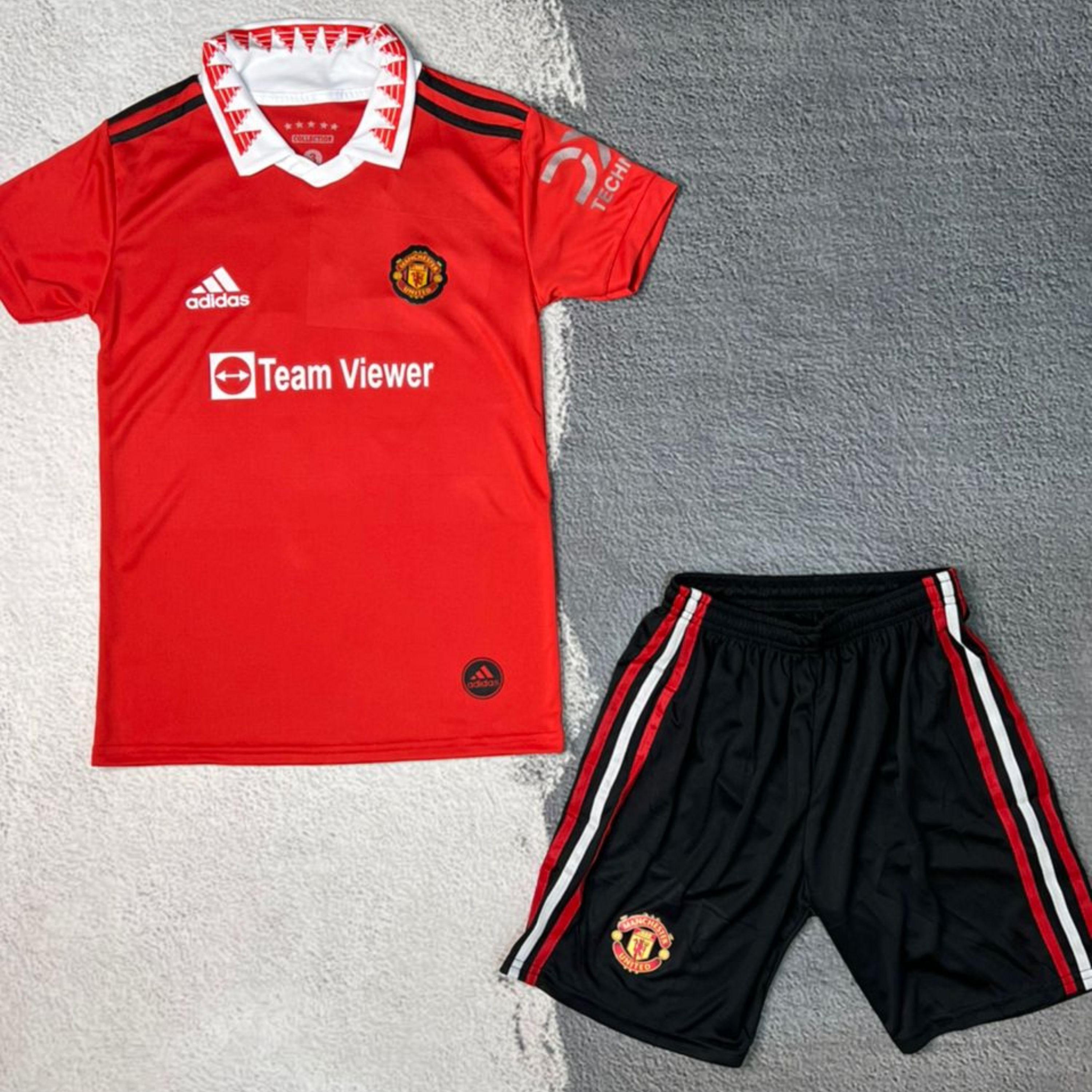 کیت اول منچستریونایتد 2023 کیفیت داخلی ( بچگانه )