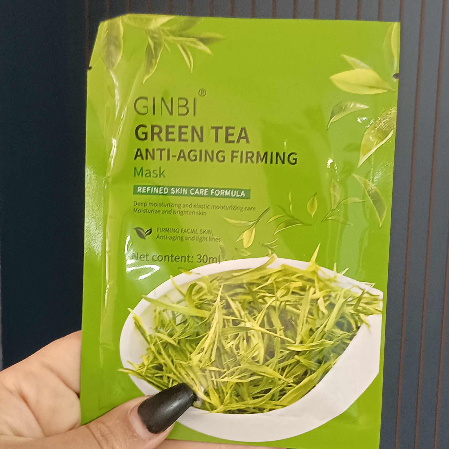 ماسک صورت چای سبز 