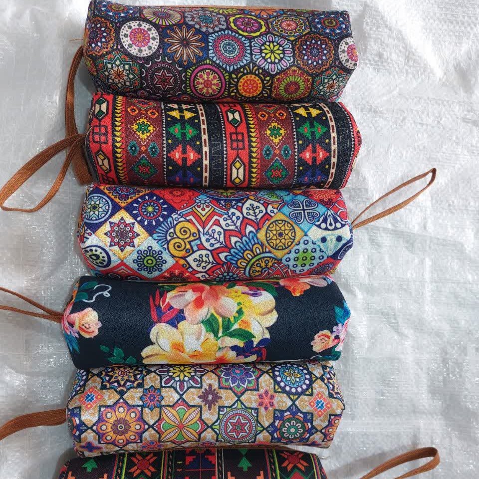 80تا جامدادی  در طرح های مختلف . ویژه جایزه  و هدیه