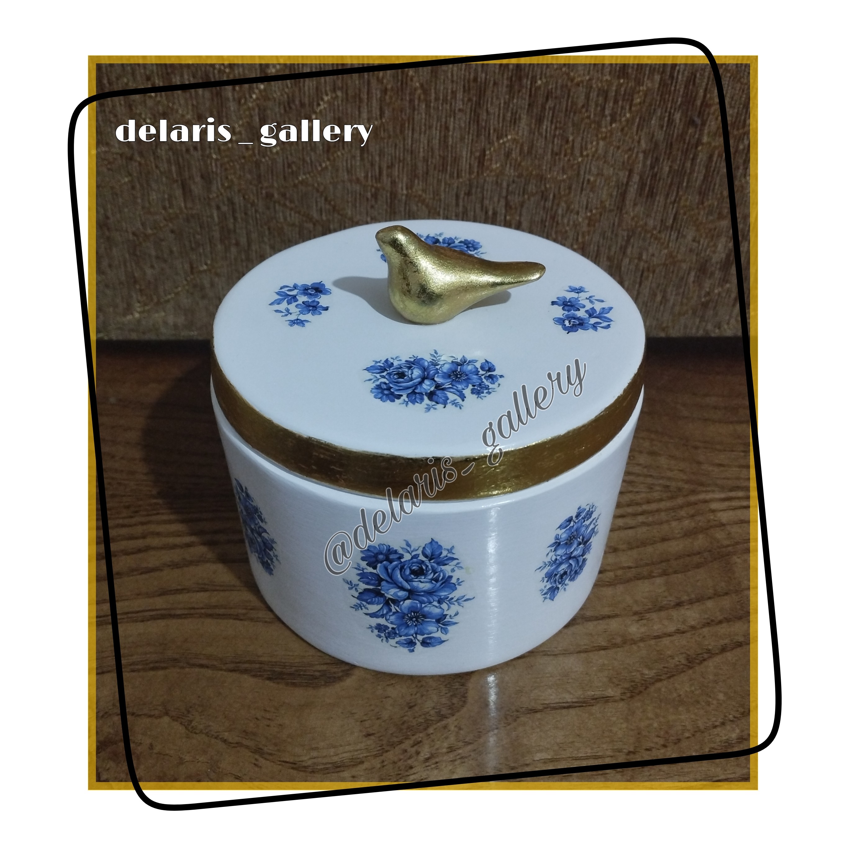 یه باکس همه کاره..قندان.. شکلات خوری..جاجواهراتی..نظم دهنده..باکس هدیه..جا اکسسوری 