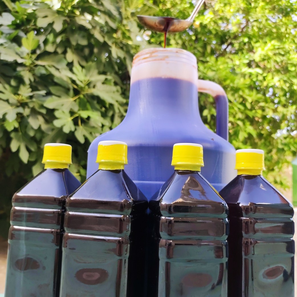 شیره خرما دشتستان خالص دبه 15 کیلویی