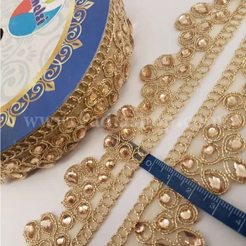 یراق نگین دار طلایی