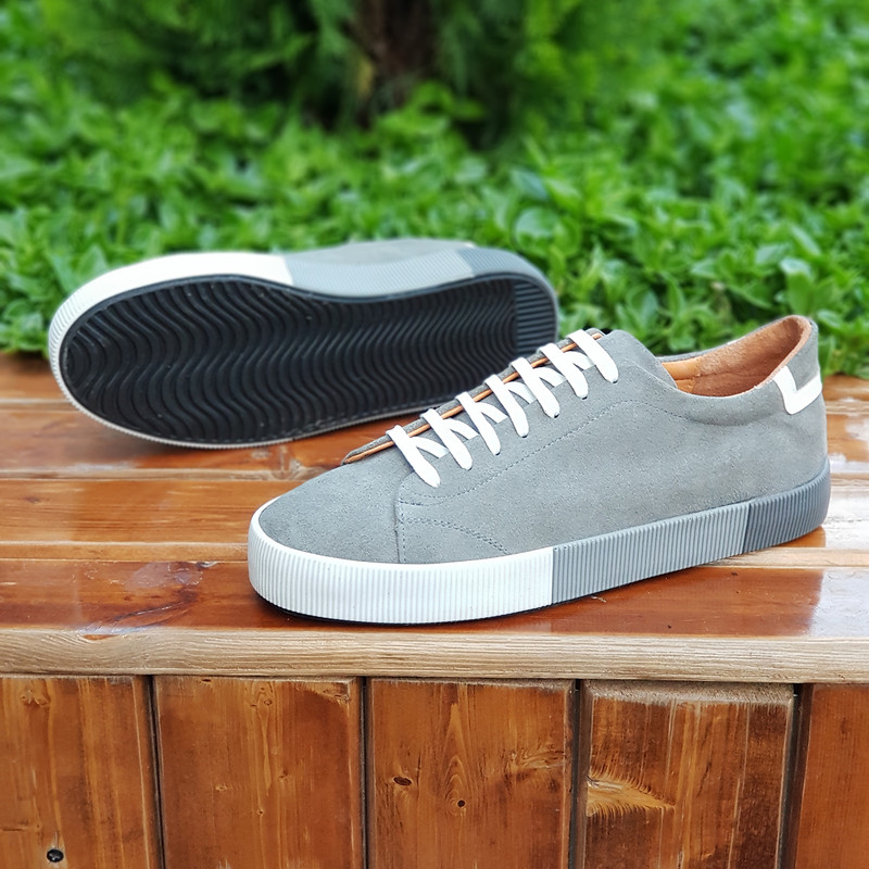 کفش روزمره مردانه مدل چرم طبیعی کد 00132t.k رنگ طوسی