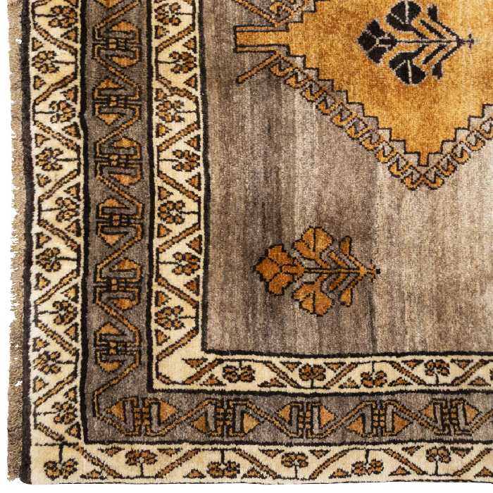 فرش دستباف قدیمی سه و نیم متری سی پرشیا کد 122117