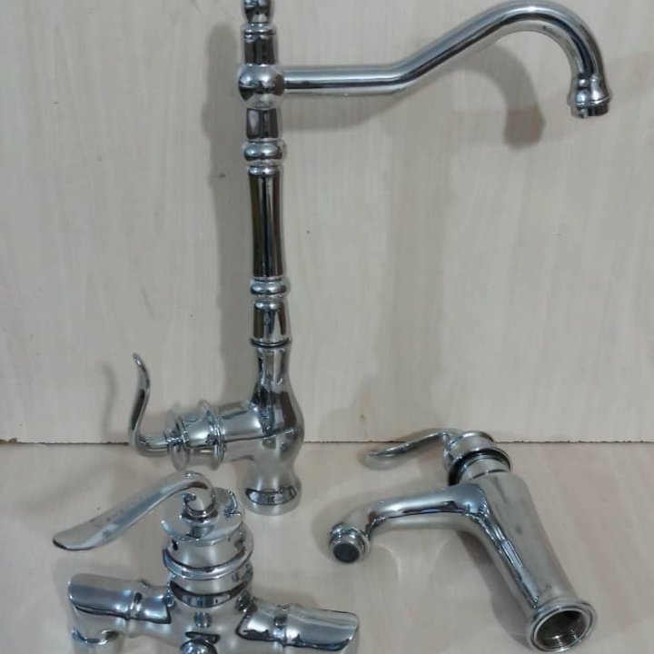 شیرآلات اهرمی لوکس مدل بامبو شامل 4 عدد شیر اهرمی   شیر  دوش حمام. روشویی. توالت. سینک 