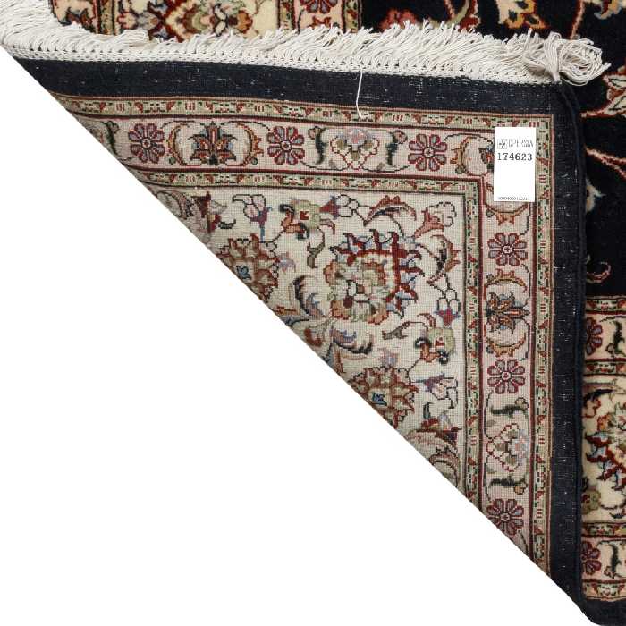 فرش دستباف هفت متری سی پرشیا کد 174623