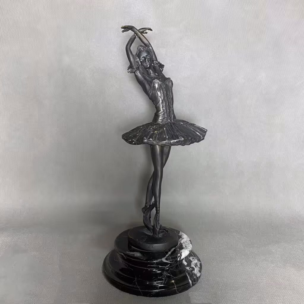 مجسمه بالرین برنز port de bras