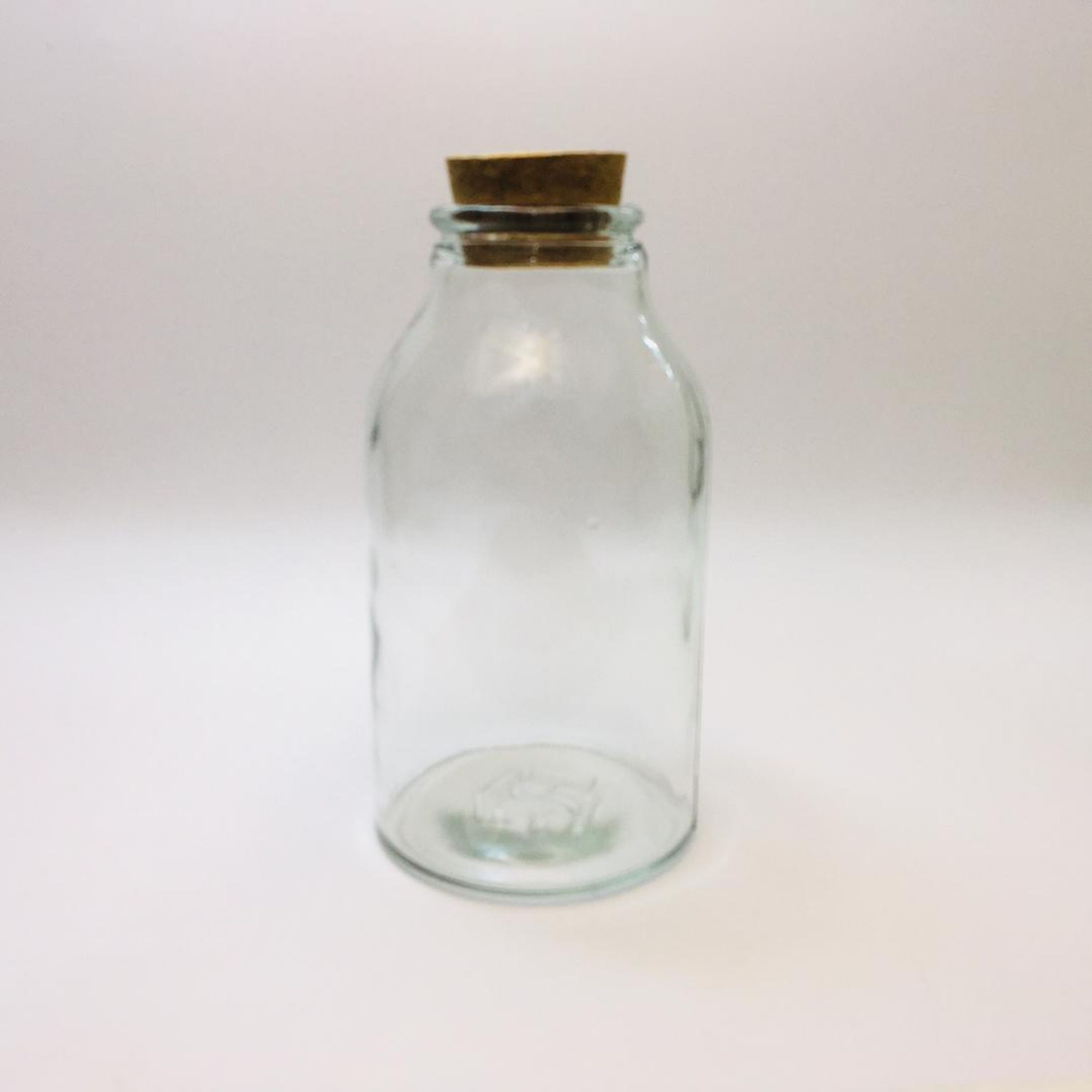 بطری شیشه استوانه آمازون قطر 8 با درب چوب پنبه