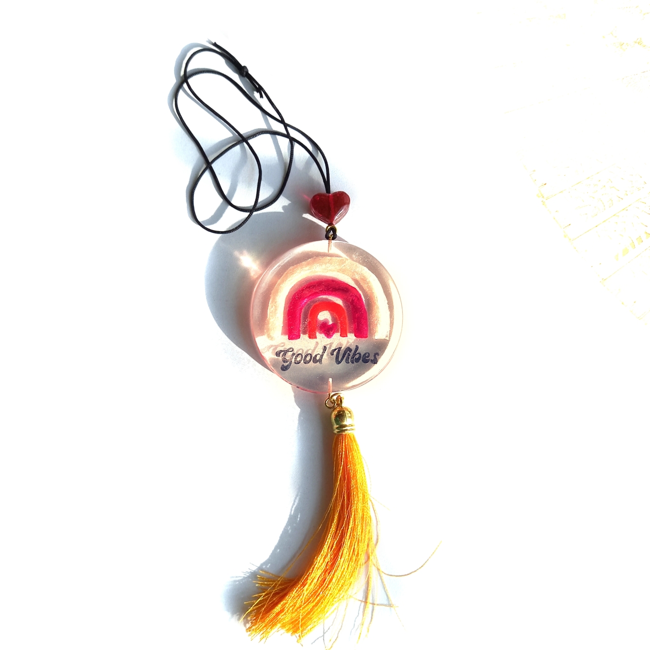 آویز خودرو رزینی انرژی مثبت مدل aviz001