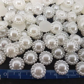 نگین لپه ای کرم سایز 1