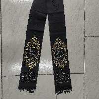 شال گردن محرمی طلابافت یک متر و هفتاد سانتی متر