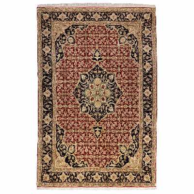 فرش دستباف چهار و نیم متری سی پرشیا کد 701319