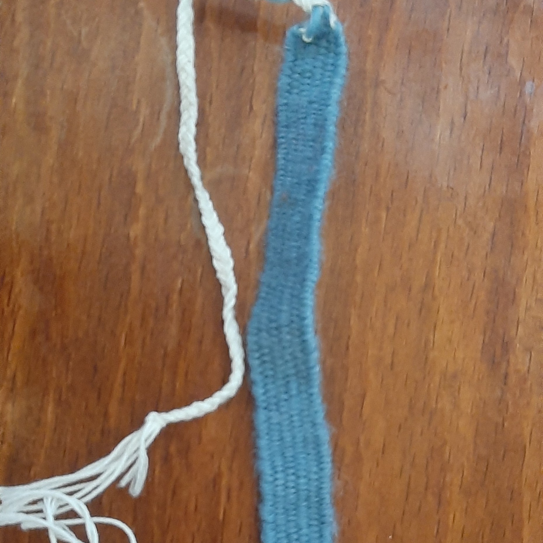 دستبند رنگی 