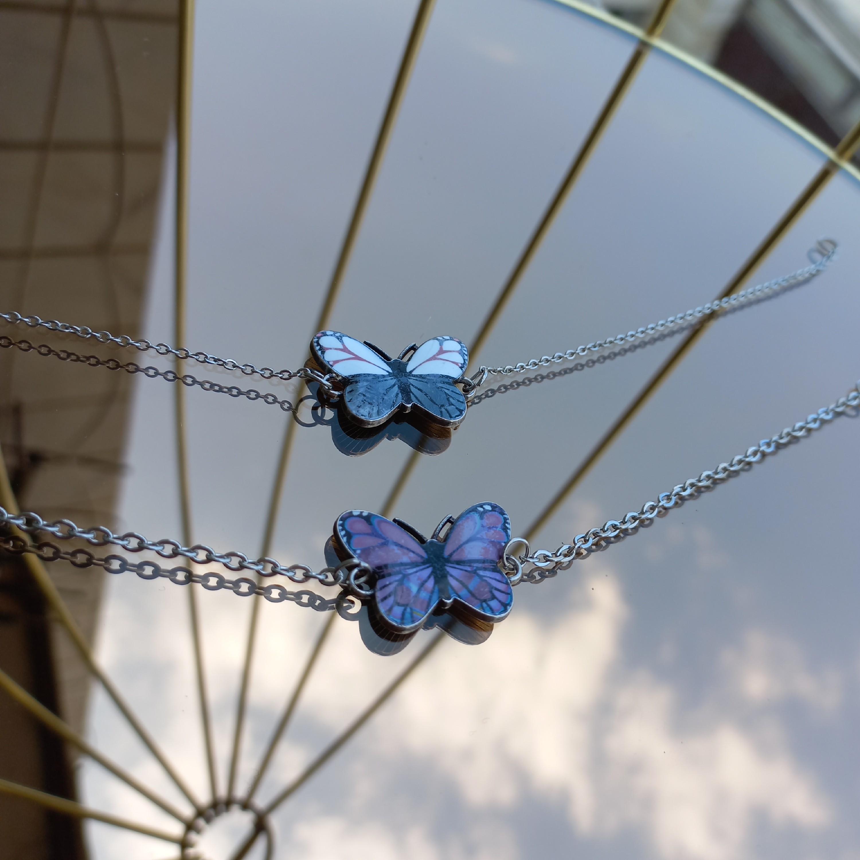 بدلیجات دستبند پروانه ای رنگ ثابت