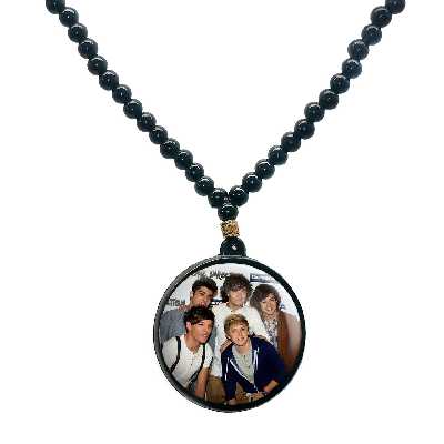 گردنبند پرمانه طرح One Direction کد pmd.13630 مدل دو طرفه