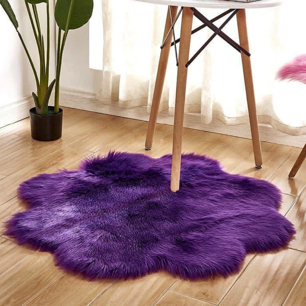 فرش و پادری و رو مبلی یک متری جنس ترک در ابعاد و رنگهای مختلف قابل سفارش هست