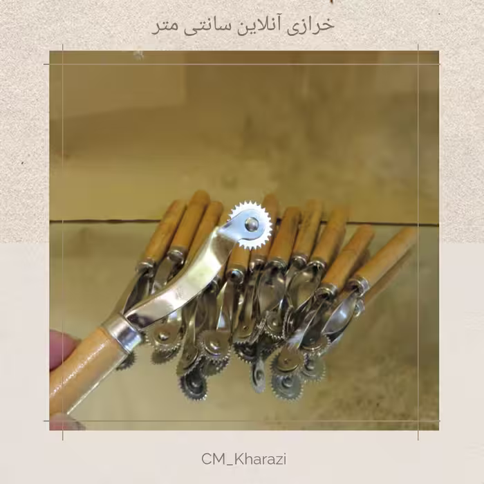 رولت خیاطی دسته چوبی مناسب خط انداختن روی پارچه خوش دست 