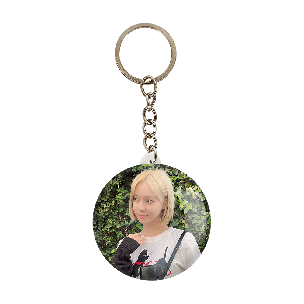 جاکلیدی خندالو مدل وینتر گروه آسپا Aespa کد 19743